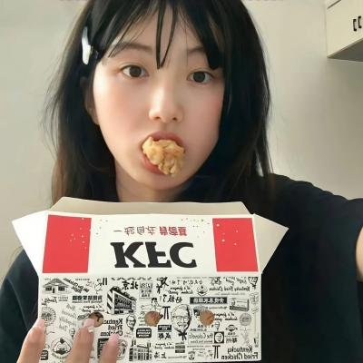 草裙春色
